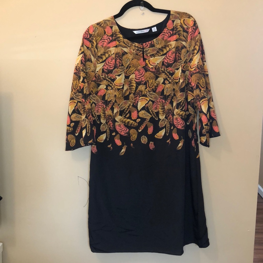 Feather 3/4 sleeve dress